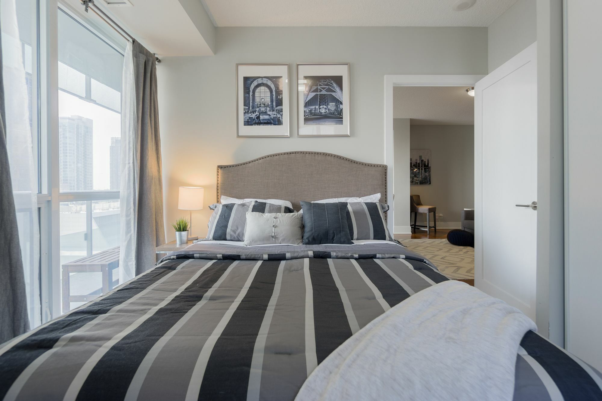 Diamond Suite Toronto Extérieur photo